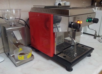 Mixani kai mylos.jpg