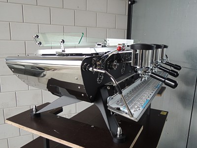 Spirit Triplette Touch Pad in standard high gloss body work with crackle black frame.jpg